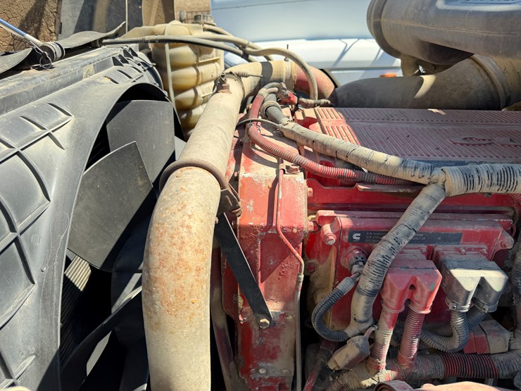 #42452-•-2007-international-l9427-daycab-truck-tractor-vin:-2hscnapr37c468369-image-49