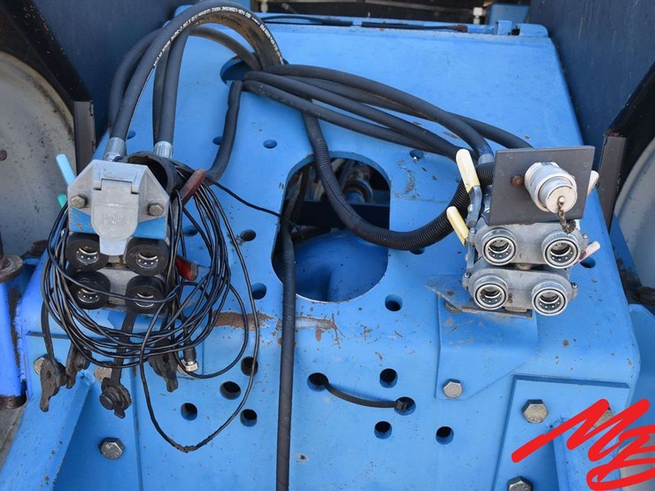 1991-versatile-846-image-33