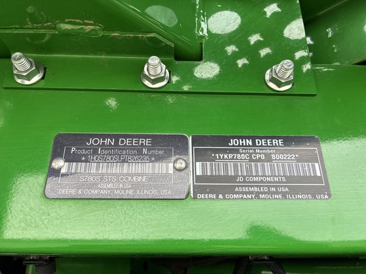 2023-john-deere-s780-image-2