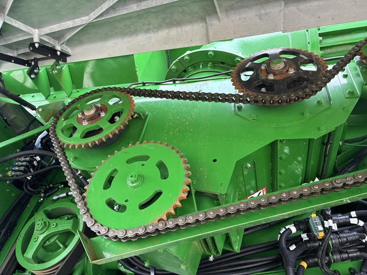 2023-john-deere-s780-image-51