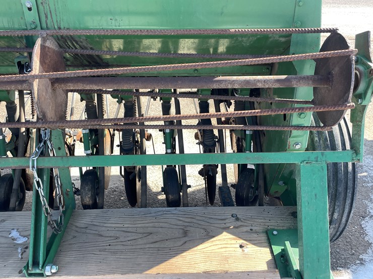 john-deere-8200-image-23