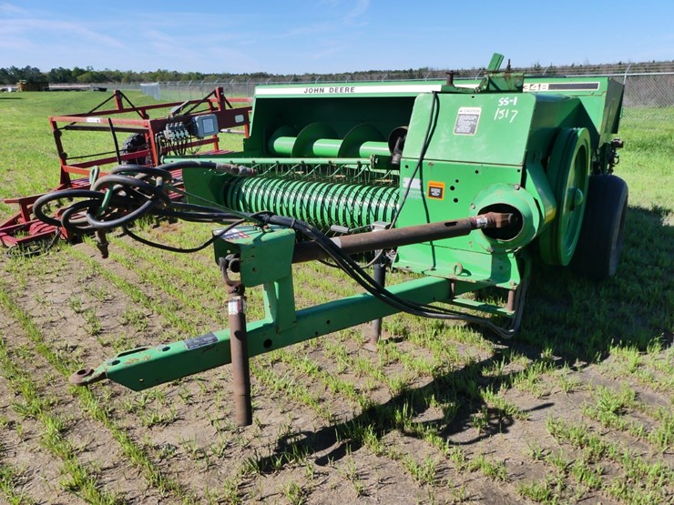 2001-john-deere-348-image-2