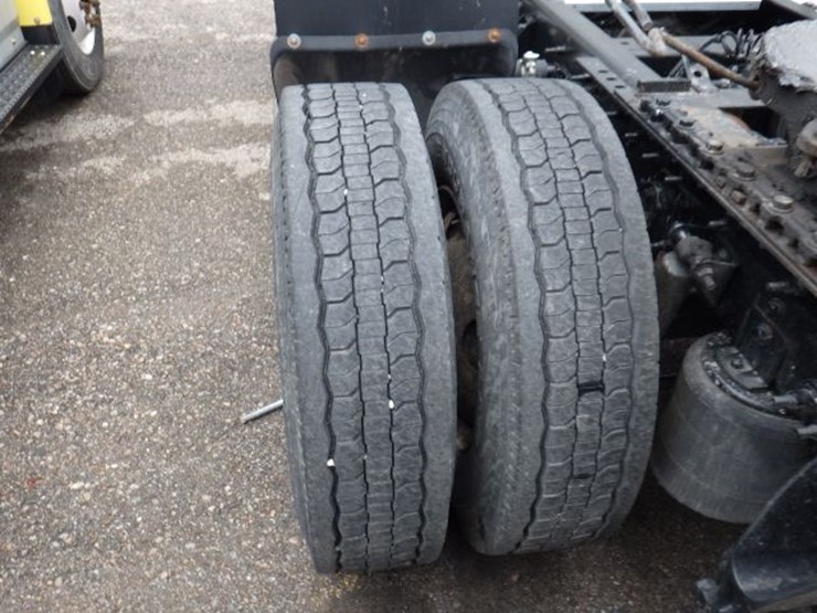 2016-international-8600-image-14