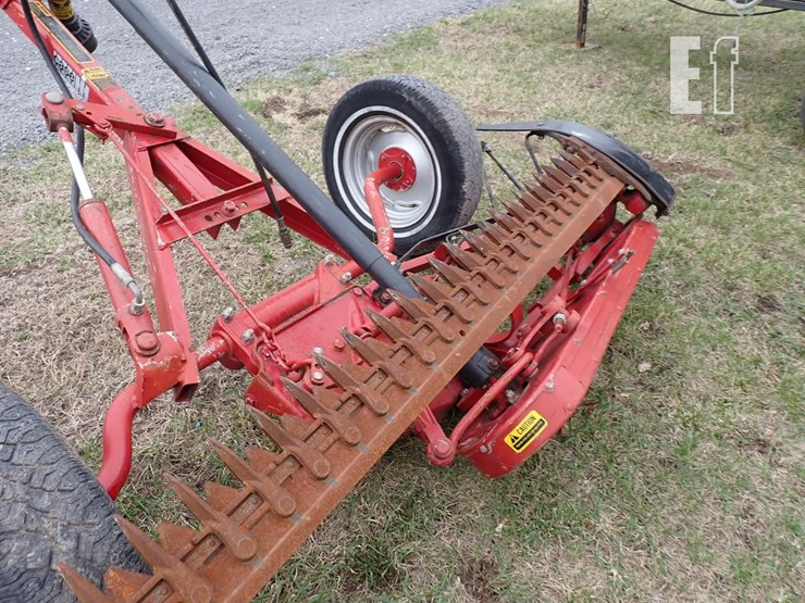 case-ih-1100-image-5