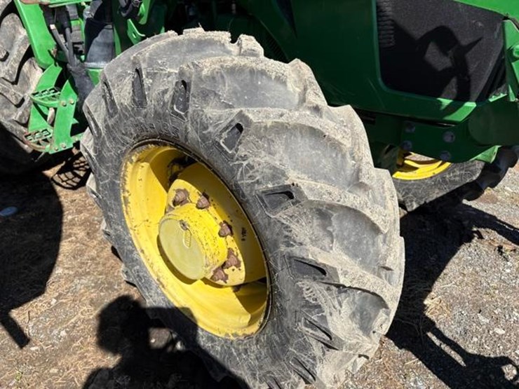 john-deere-5085e-image-9