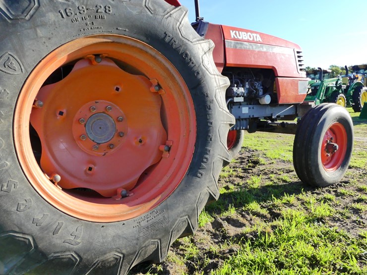 kubota-m4700-image-6