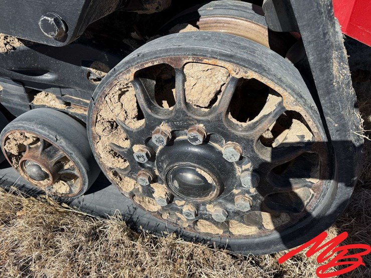 2014-case-ih-400-image-41