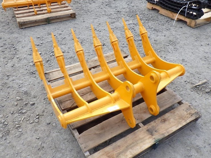 caterpillar-307-image-2