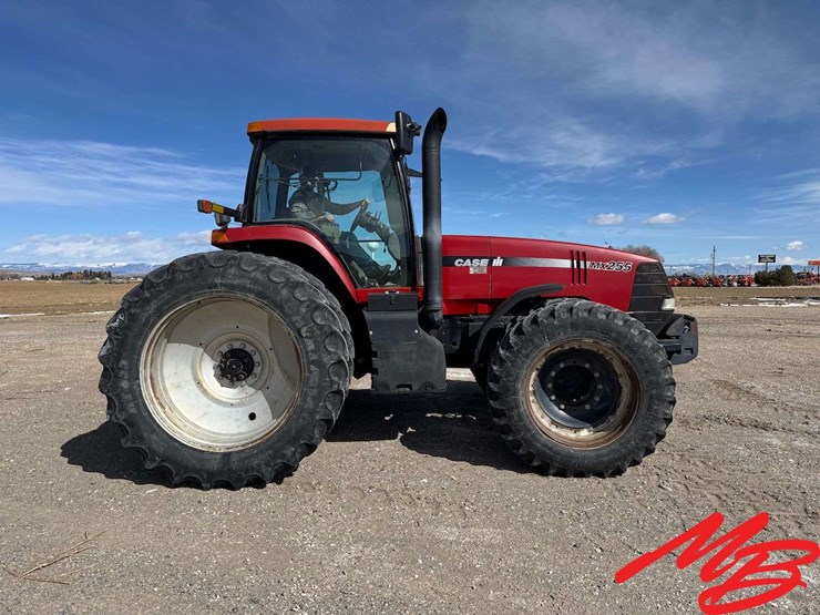 case-ih-255-image-3