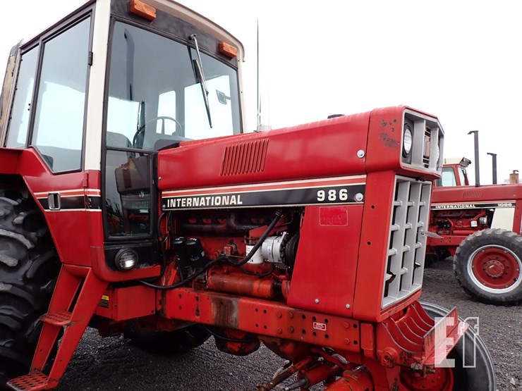 international-986-image-3