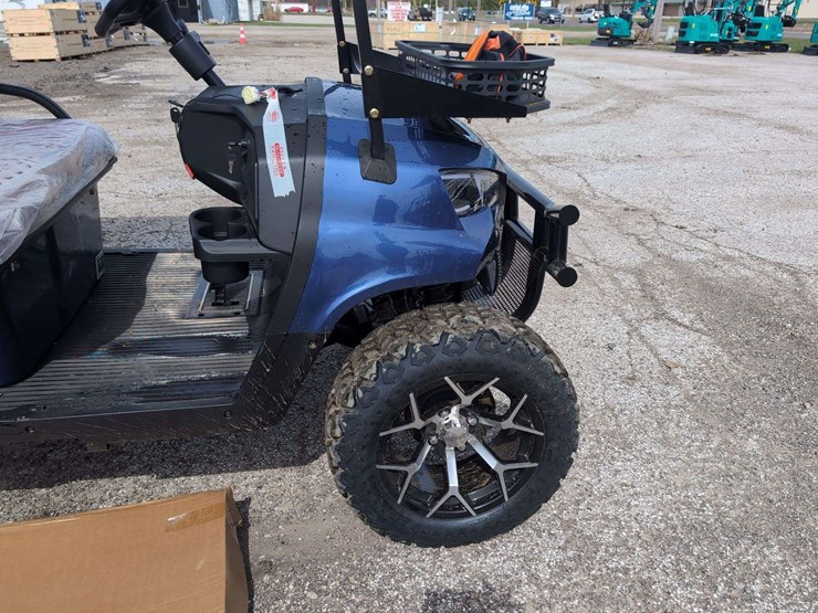 sdlgc100---6-seater-golf-cart-assembled---blue-image-17