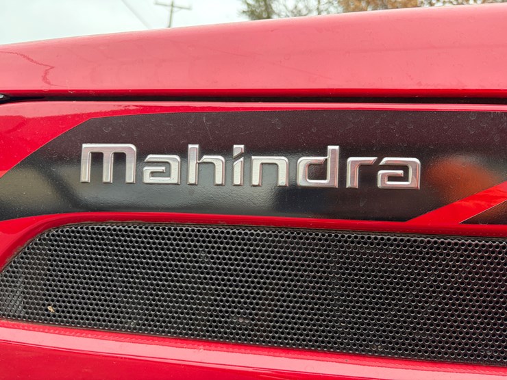 #1022-•-mahindra-2638-tractor-with-loader-(eau-claire,-wi)-image-8