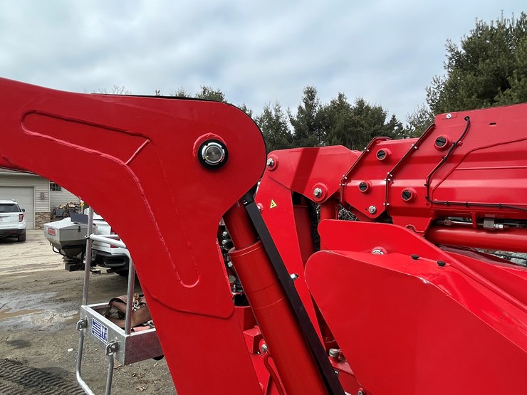 #1000-•-2024-cmc-90hd+-lift-(fall-creek,-wi)-image-45