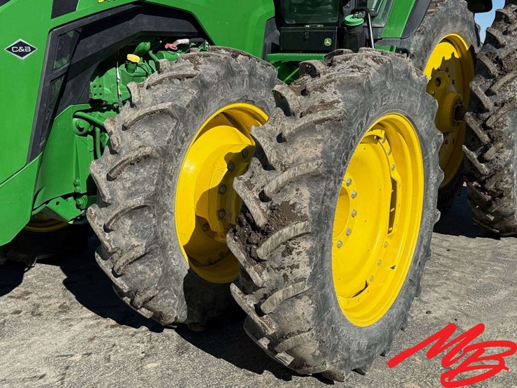 2023-john-deere-8r-340-image-17
