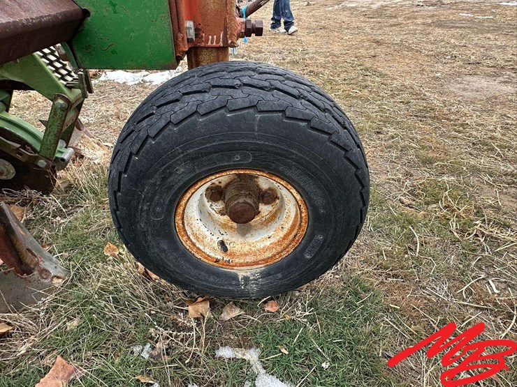 john-deere-71-image-11