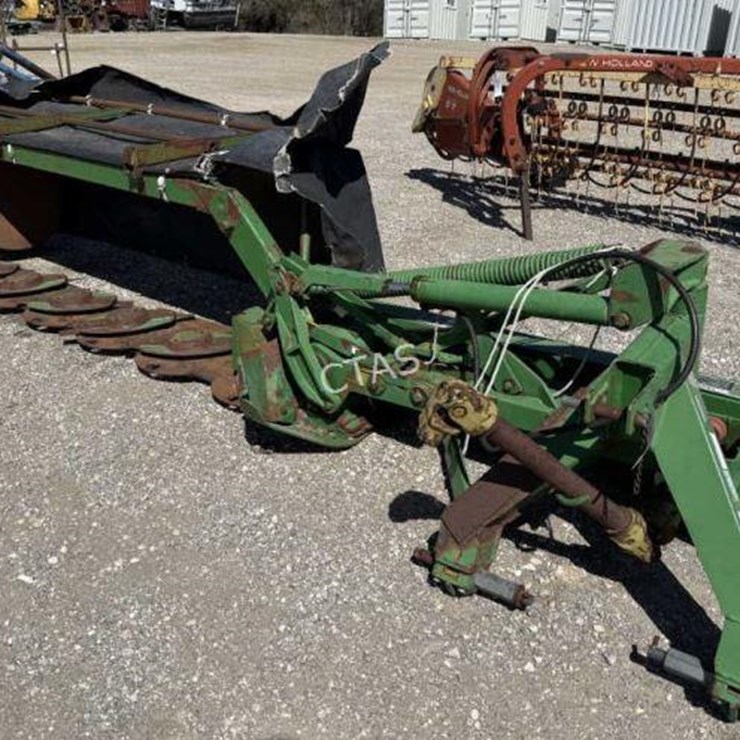 JOHN DEERE 275