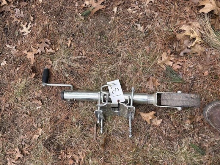 trailer-jack-image-1