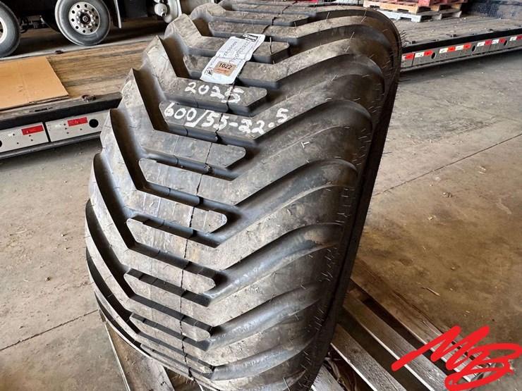 new-yokohama-600/55-22.5-baler-tire-image-1