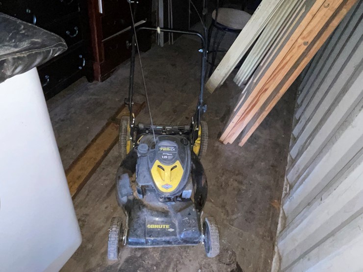 #2003-•-brute-push-mower-image-2