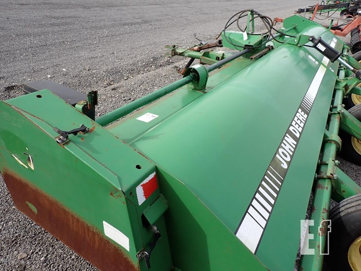 john-deere-120-image-7