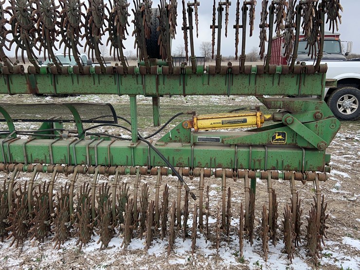 30-john-deere-400-image-4