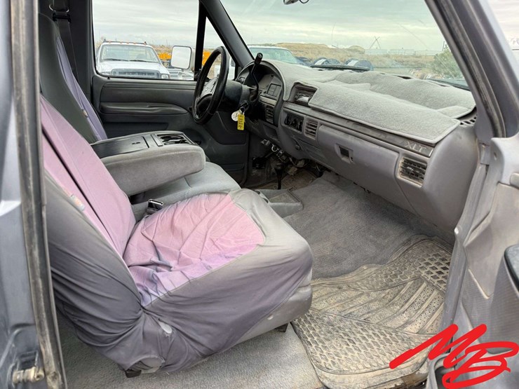 1995-ford-f250-image-16