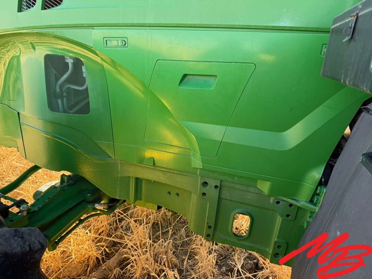 2015-john-deere-7210r-image-13