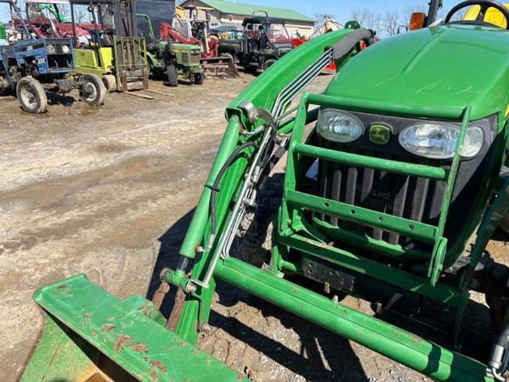 2007-john-deere-3120-image-5