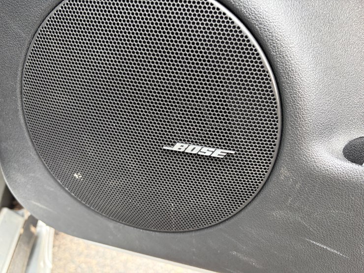 #1021-•-2014-chevy-impala-ltz-limited-(eau-claire,-wi)-(has-wi-title)-image-46