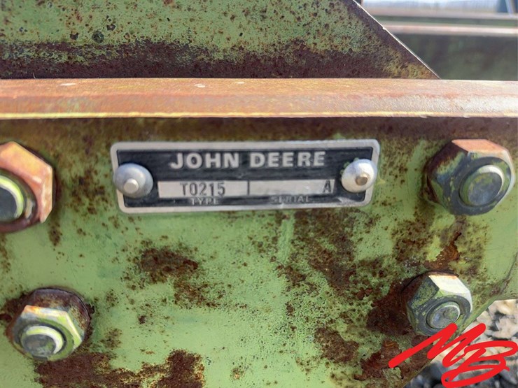 john-deere-215-image-6