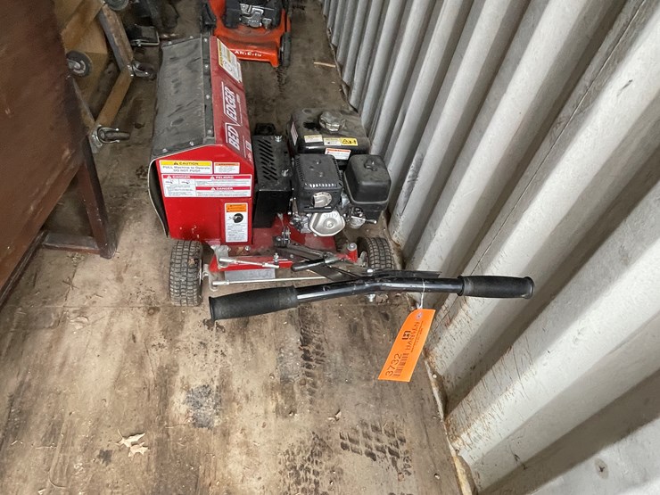 #2001-•-bed-edger-image-5