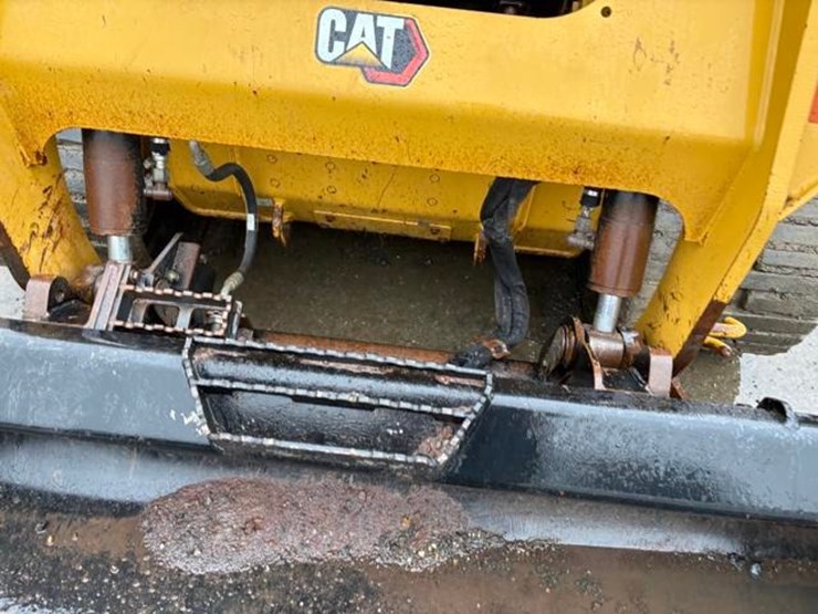 2021-caterpillar-259d3-image-5