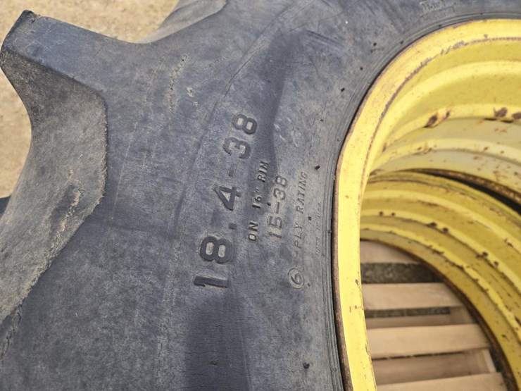 john-deere-38-image-3