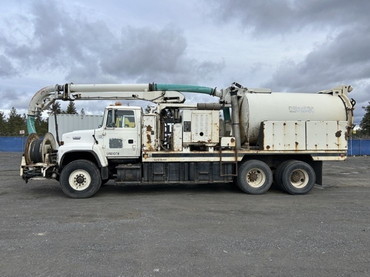 1994-ford-l8000-image-2