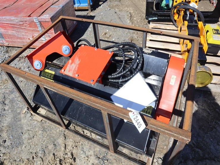 agt-excavator-flail-mower-image-1