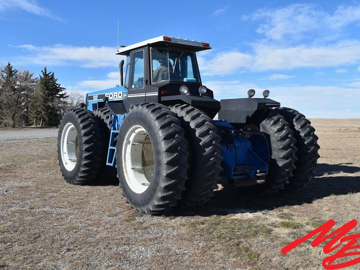 1991-versatile-846-image-5