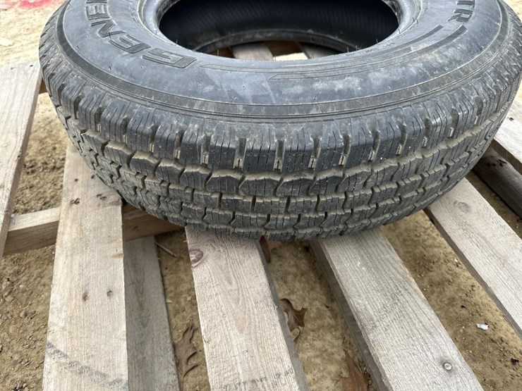 #53-•-general-lt285/85r16-tire-image-2