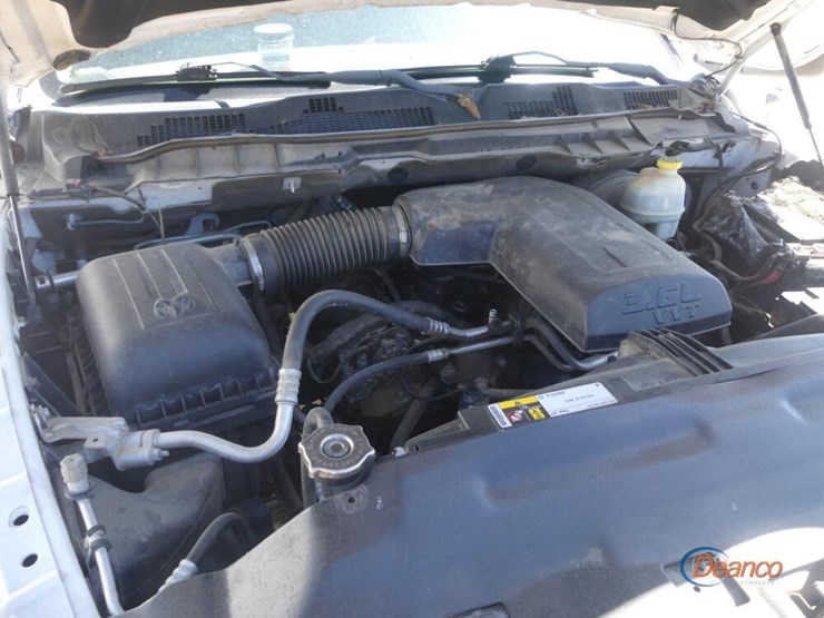 2015-dodge-ram-1500-image-5