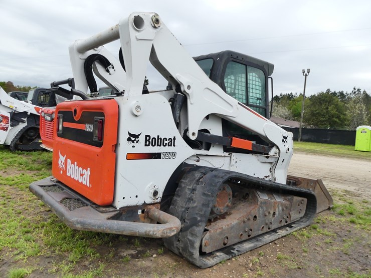 2014-bobcat-t870-image-3