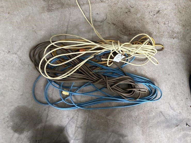 extension-cords-&-air-hose-image-2