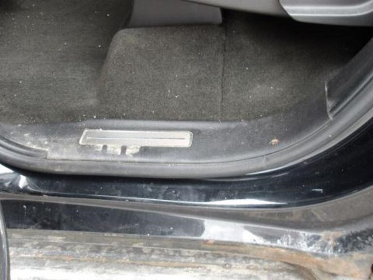 2016-gmc-yukon-denali-image-56