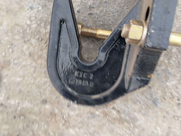 cat-3-quick-hitch-top-hook-image-7