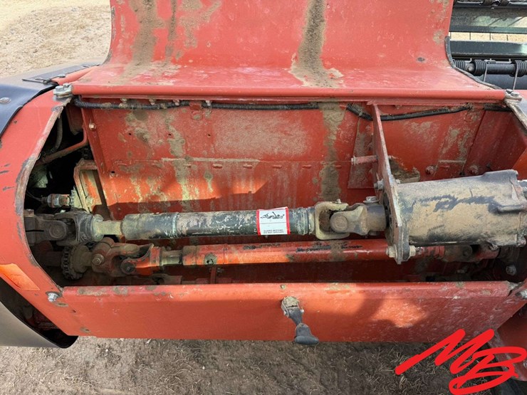 hesston-8450-image-54