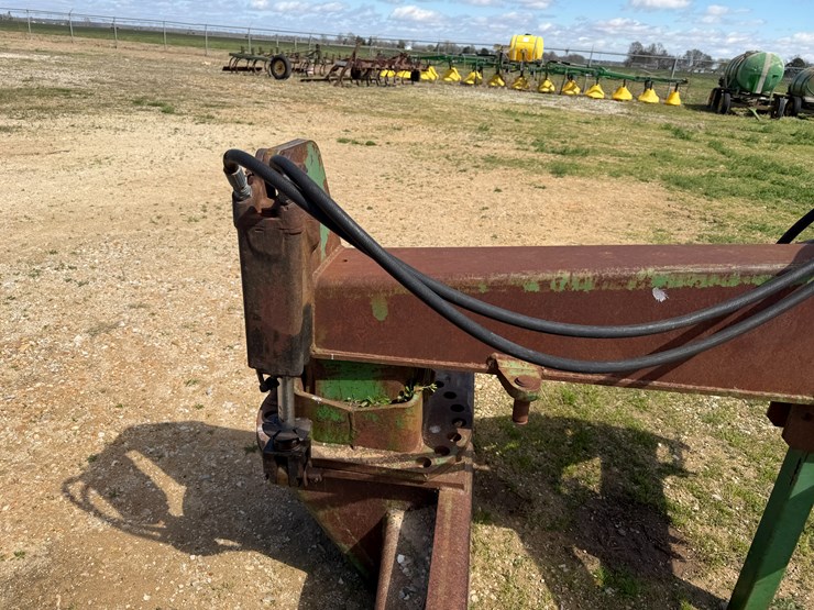 john-deere-155-image-16