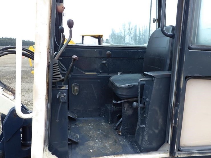 nissan-n300-image-31