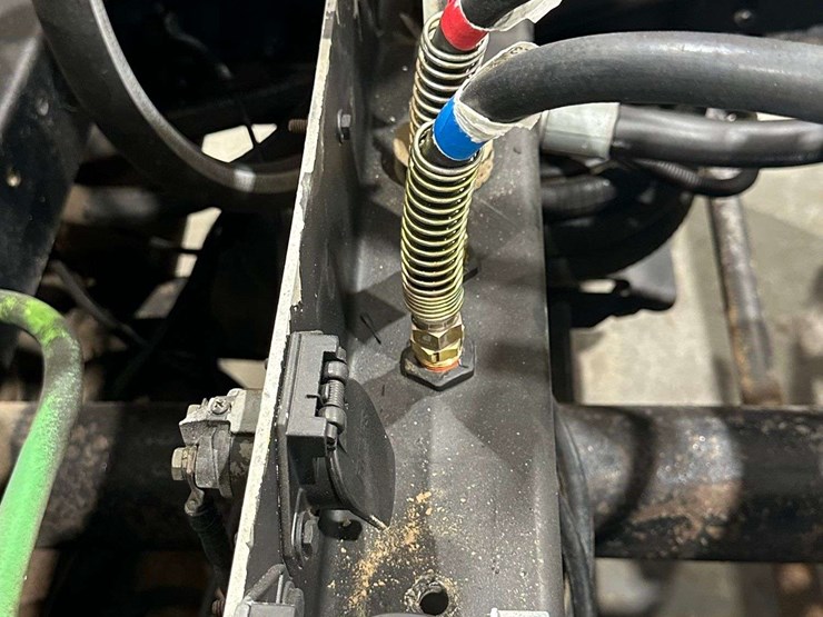 2007-peterbilt-379-image-96