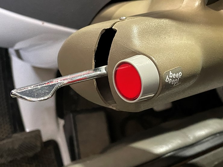 #1026-•-2003-gem-e825-electric-golf-cart-(independence,-wi)-image-25