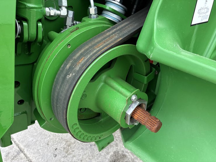 2023-john-deere-s780-image-22