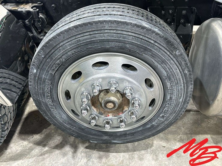 2007-peterbilt-379-image-69