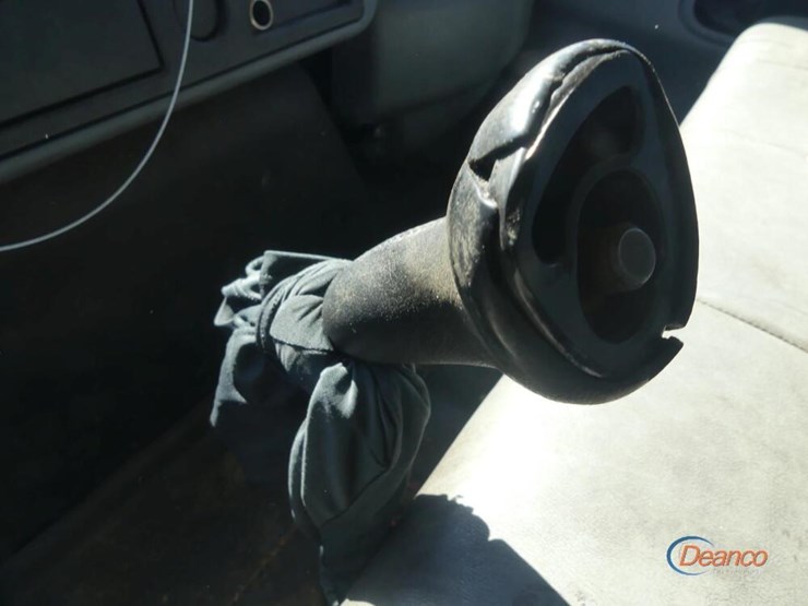 2008-international-durastar-4300-image-17